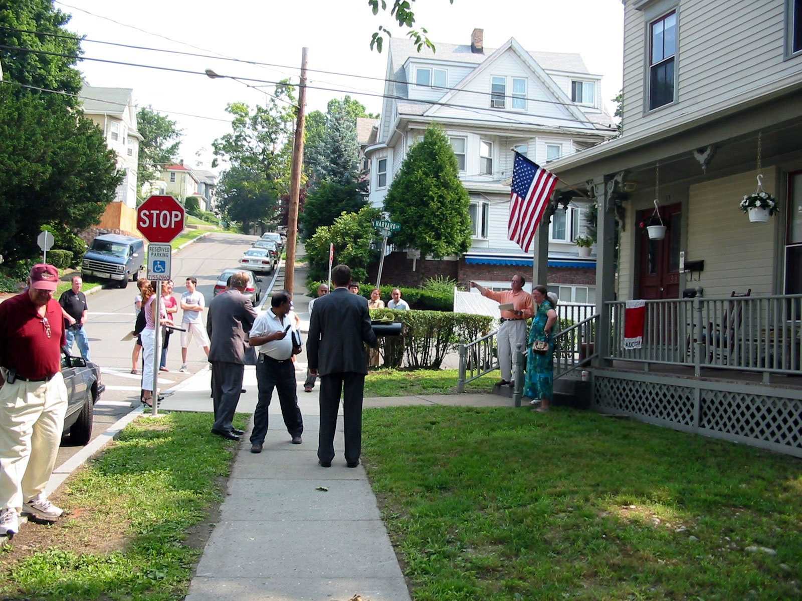 Stephen Dean Auctioning off a house